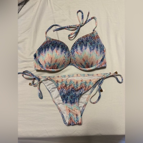 Victoria's Secret Pastel Bikini Set - Picture 1 of 5